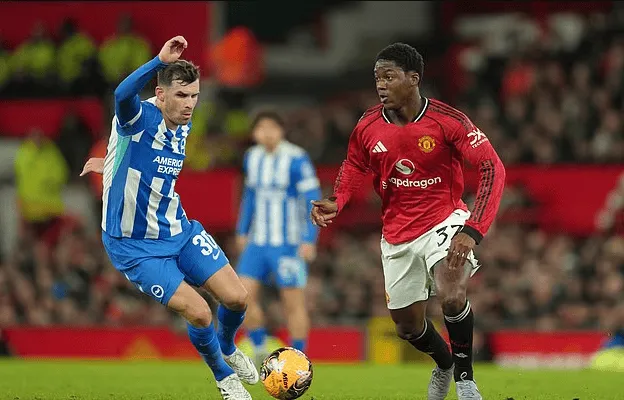 米乐官方网站-邮报：曼联换帅后不会调整引援策略；梅努为世界杯愿意离队