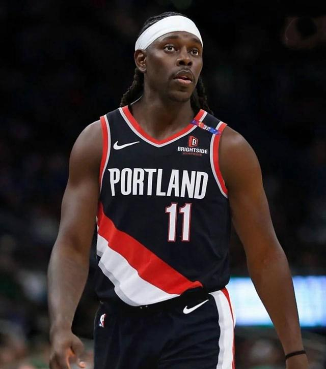 m6官方网站-09届4巨星还在打：库里年薪5961万，德罗赞2457万，哈登霍勒迪呢|斯蒂芬·库里|詹姆斯·哈登|全明星|德玛尔-德罗赞|德马尔·德罗赞_新浪体育_新浪新闻