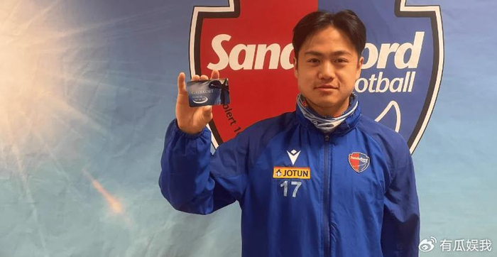 米乐-上港刚在超级杯输国安队，穆斯卡特就发声做出重要决定，赢得点赞|上海海港|上港队|郑泽彦|北京国安|左后卫_新浪体育_新浪新闻